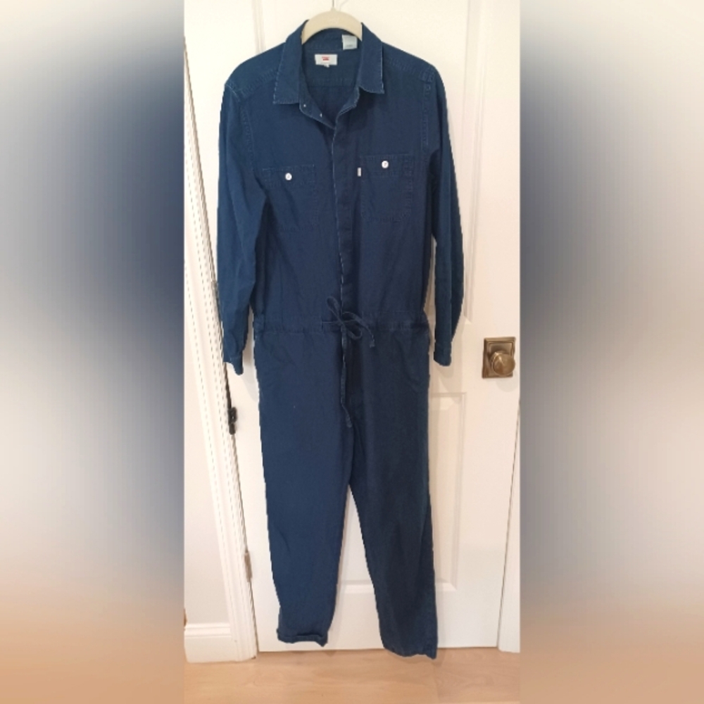Levis Jumpsuit Medium
